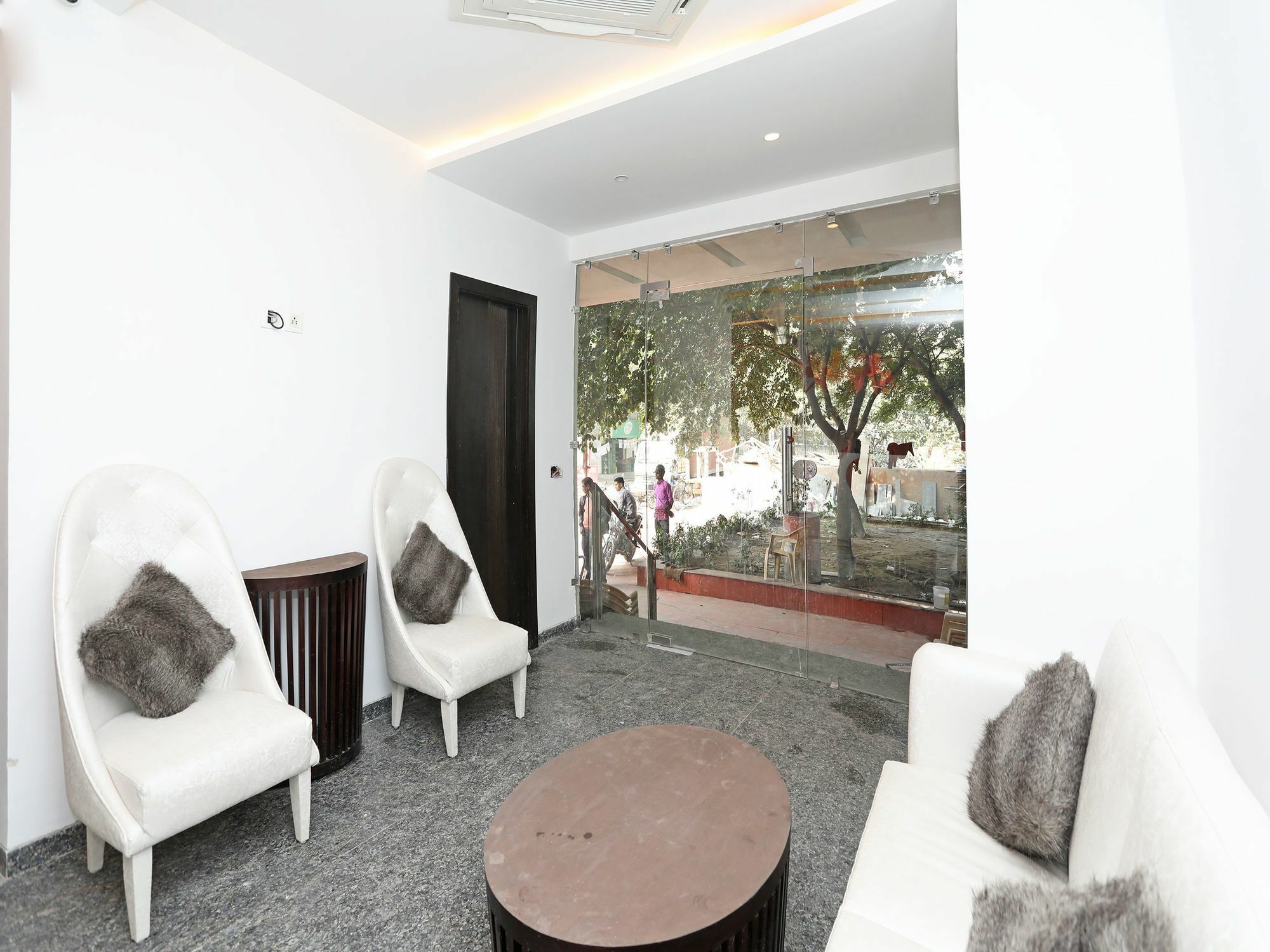 Oyo 11071 Hotel Tisya Delhi  Exterior photo